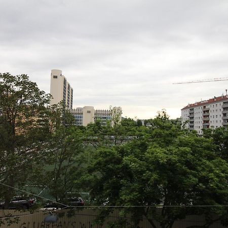 Deluxe Apartment 5P Mm Wina Bagian luar foto